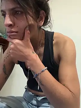 ImCrazzy Adlı Modelin Canlı XXX Sohbeti