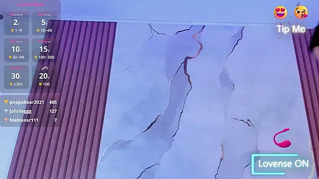 Chat XXX ao vivo de Iamlola_