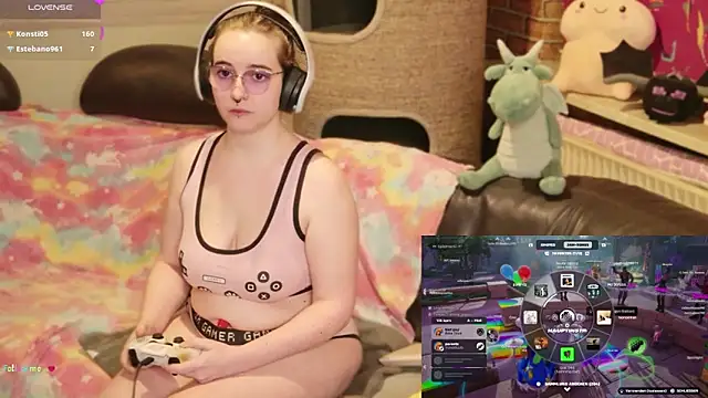 Czat XXX na żywo – GamerGirl_Eve