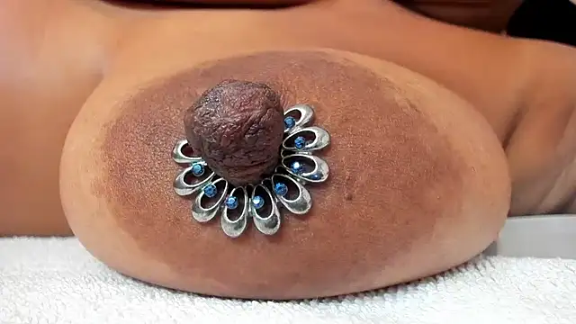 zara_lopez Adlı Modelin Canlı XXX Sohbeti