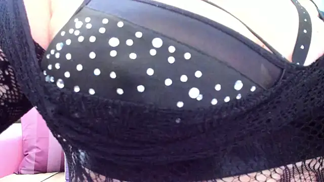 Živý XXX chat VelvetRose9