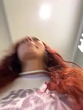 แชท XXX สดของ ariiel_