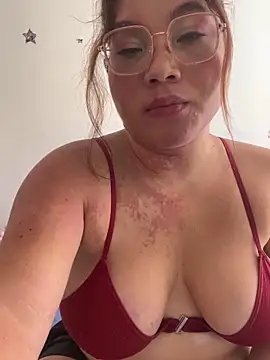 WHITEWOMEN_2n Live XXX chat