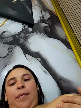 LizzRouse Adlı Modelin Canlı XXX Sohbeti