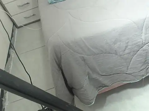 Ailanys_Miller Chat XXX in diretta