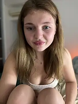 Emaline_Fane Live XXX-Chat