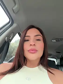 SofiaGomez444 – Live XXX-chat