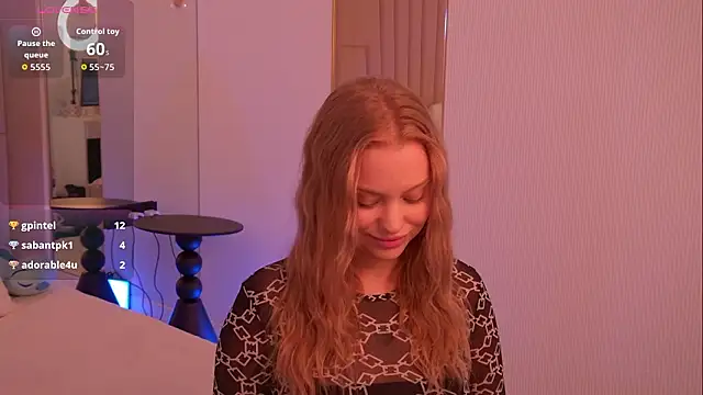 MollyHilton 现场XXX聊天