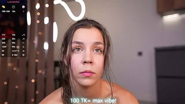 Monika__youthful Chat XXX in diretta