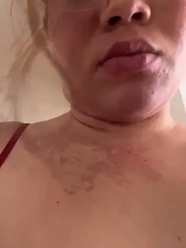 WHITEWOMEN_2: απευθείας συνομιλία ΧΧΧ