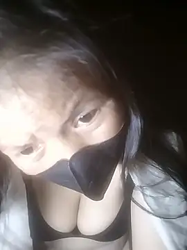 Yang-my- 即時 XXX 聊天