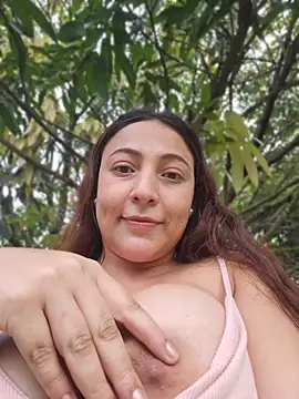 VickyHoult – Naživo XXX chat