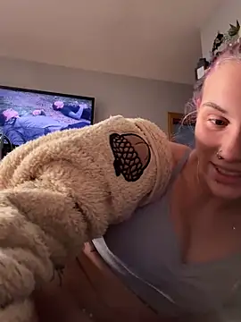 Milssweetx webkamerás műsora