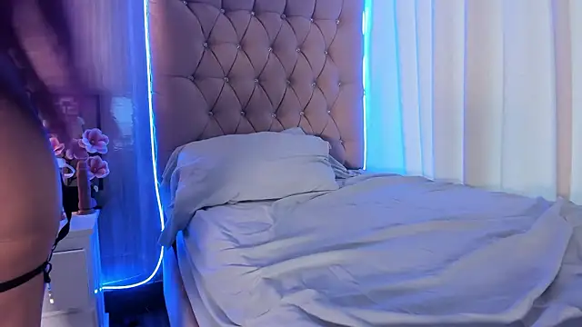 Chatroom XXX en direct de Maddyluxe