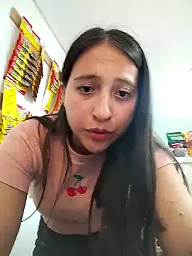 XXX chat uživo modela MaskedLatinaX