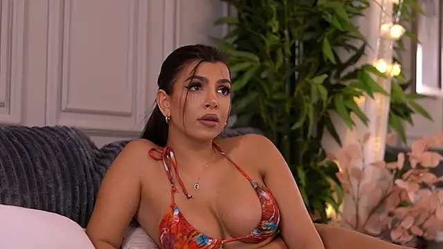 NicoleCellini – Kamerová šou