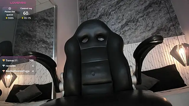 Julieth_brown_'s Live XXX Chat