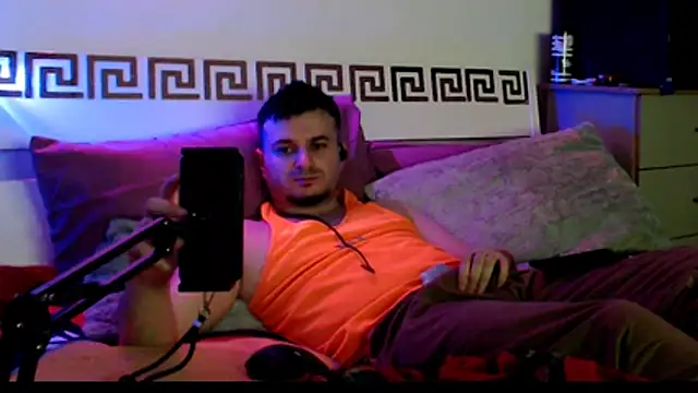 دردشة FuckToyBoy69 الجنسية المباشرة