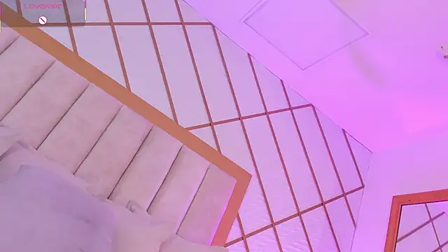 Chatroom XXX en direct de ZaraVesari