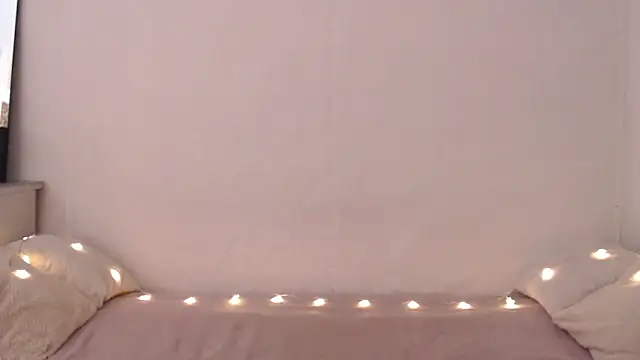 Emily_hardcore live XXX chat