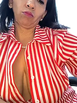 Mrsvictoriaaa's Live XXX Chat