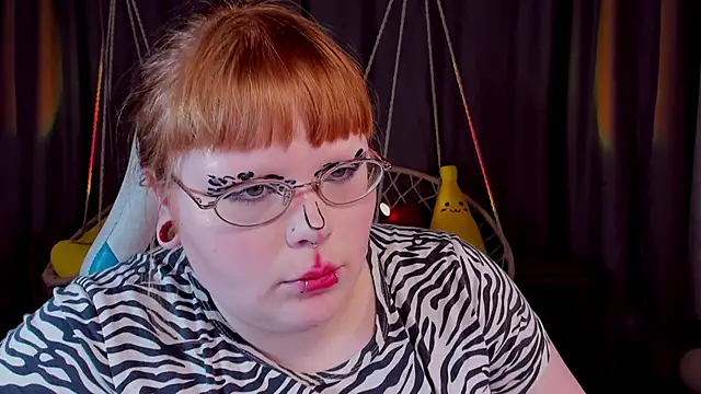 LottieReed: онлайн-секс-чат