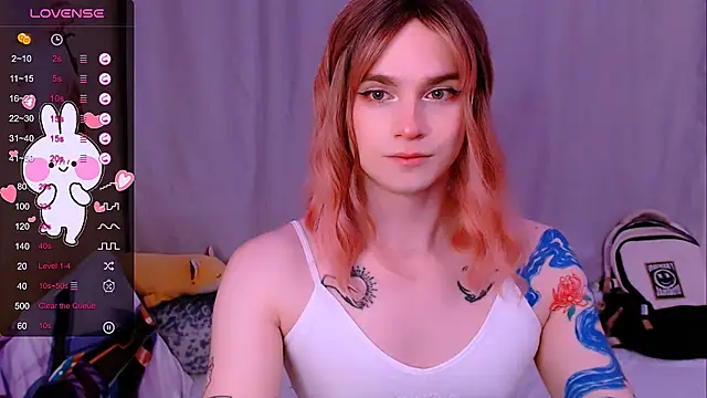 Alice_Hells live XXX chat