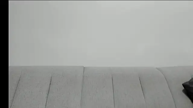 guardian_angel1991: διαδικτυακό σόου στην κάμερα