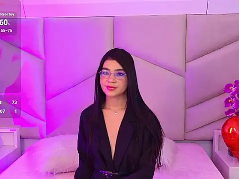 OliviaDiaz élő XXX-chatje