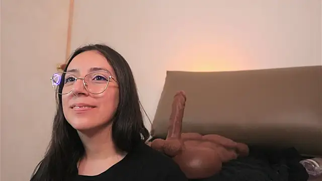 Sweet_Sammy_'s Live XXX Chat