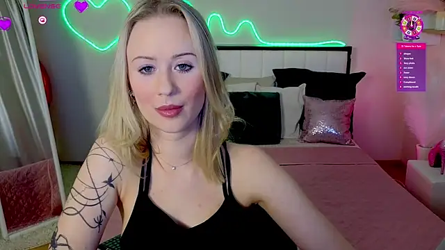 SashaBrooks' Live XXX Chat