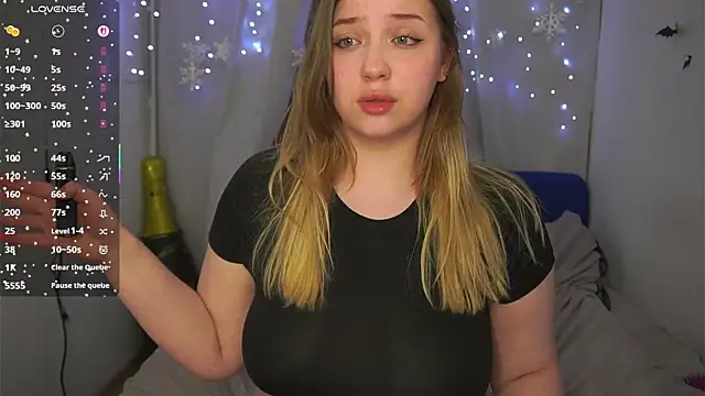 Chat XXX ao vivo de CuteSharloti