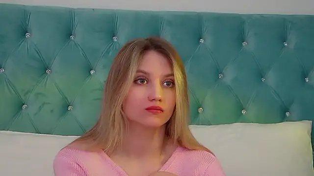 StacyEvances' Live XXX Chat