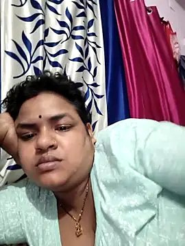 Deborbhavi222 Show Webcam