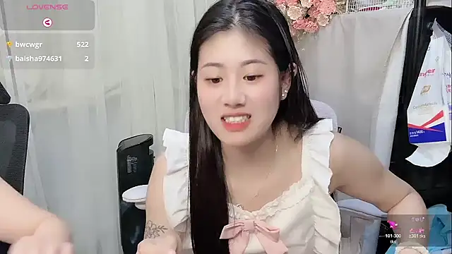 Yvonne-07 – webcam-show