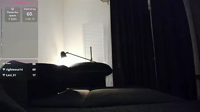 evelynvlove 现场XXX聊天