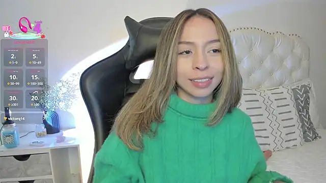 LuuluBerry's Live XXX Chat