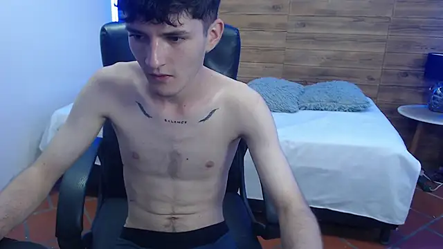 trevor_mob – Naživo XXX chat