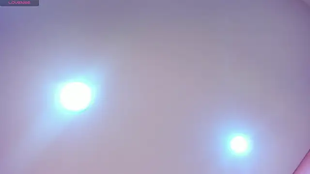 Chatroom XXX en direct de Helenn_Moore