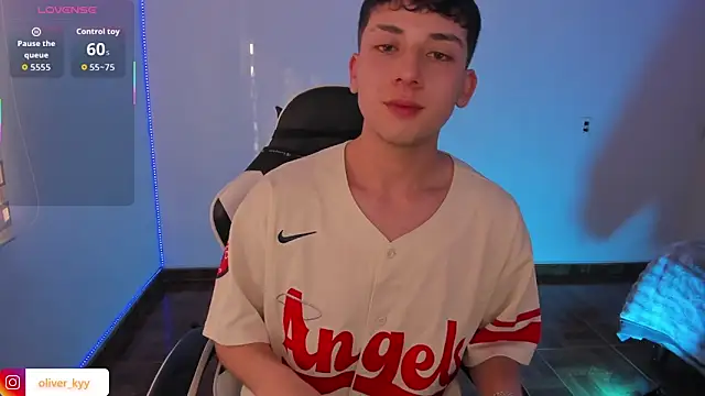 Webkamerová show oliver_kyy