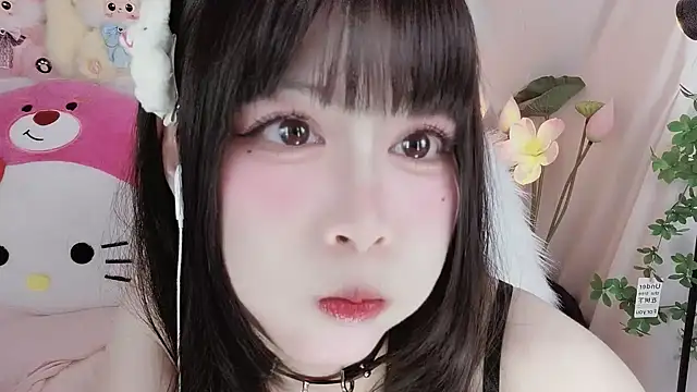 -zhuzhu-999-のウェブカメラショー