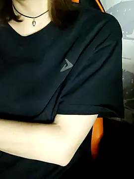 Aashikalaa 即時 XXX 聊天