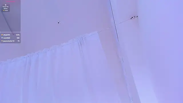 Chatroom XXX en direct de NicoleMadrird