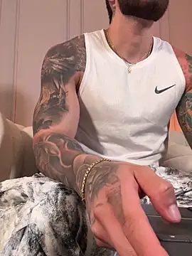 Chat +18 de Frank_Farrell ao vivo