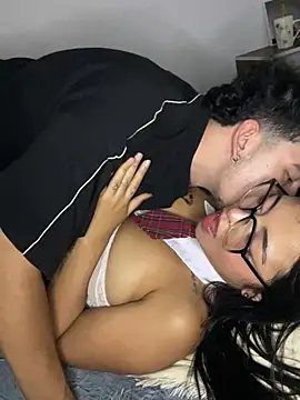 Chat XXX en directo de Dulce-diosa