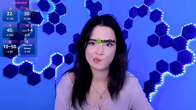 liana_kisses' Live XXX Chat