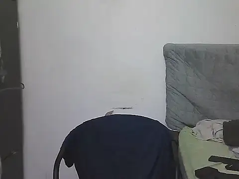 Chat +18 de AlphaLatinoBear ao vivo