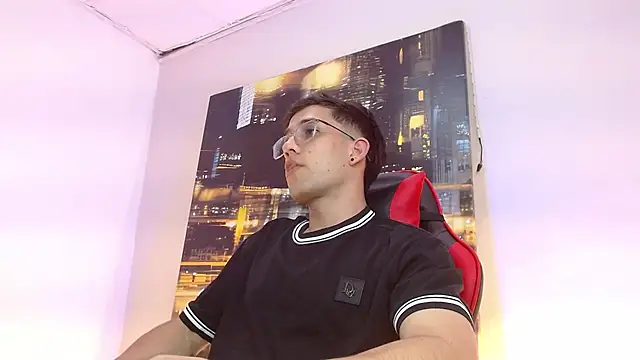 alexgiraldo__ Show Webcam