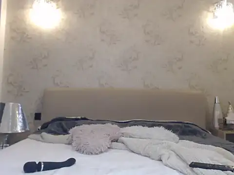 Czat XXX na żywo – BrianaBloom