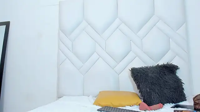 แชท XXX สดของ Cleopatra_Trans